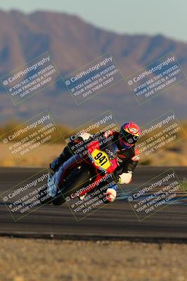 media/Jan-21-2023-CVMA (Sat) [[b9eef8ba1f]]/Race 12 Amateur Supersport Open/